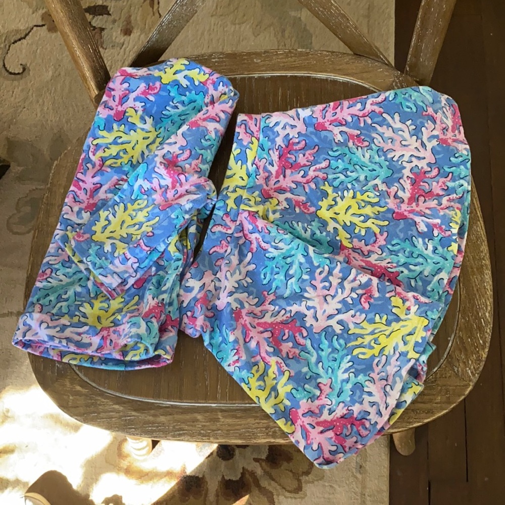 Crown & Ivy skirt and top